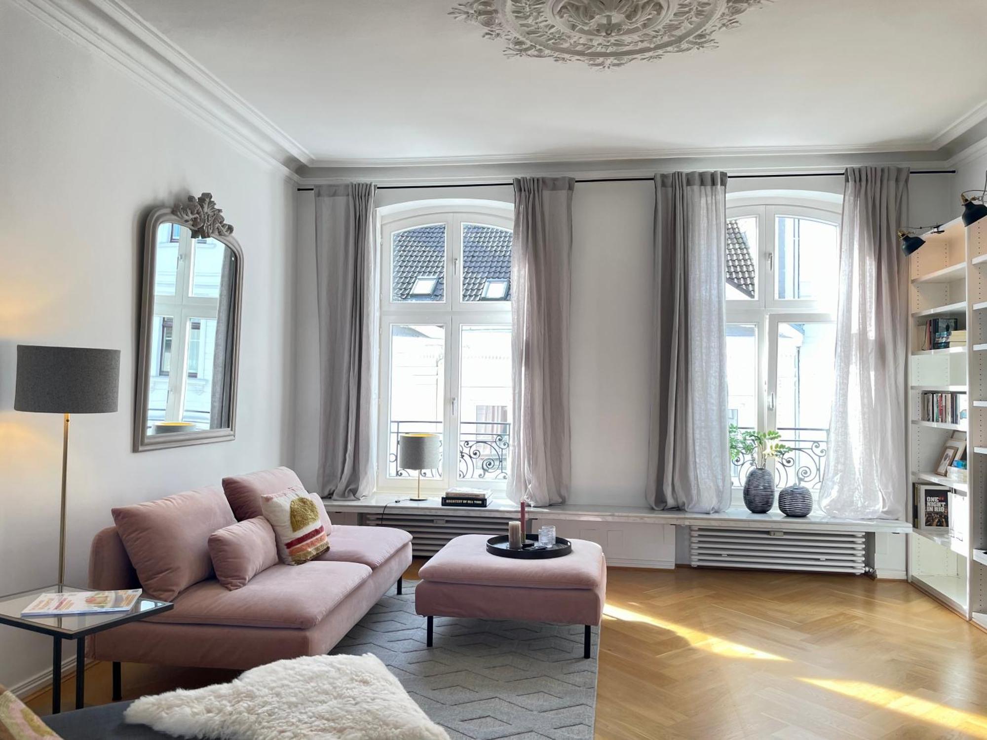 Helle Altbauwohnung Mit Balkon Im Briller Viertel Wuppertal Luaran gambar