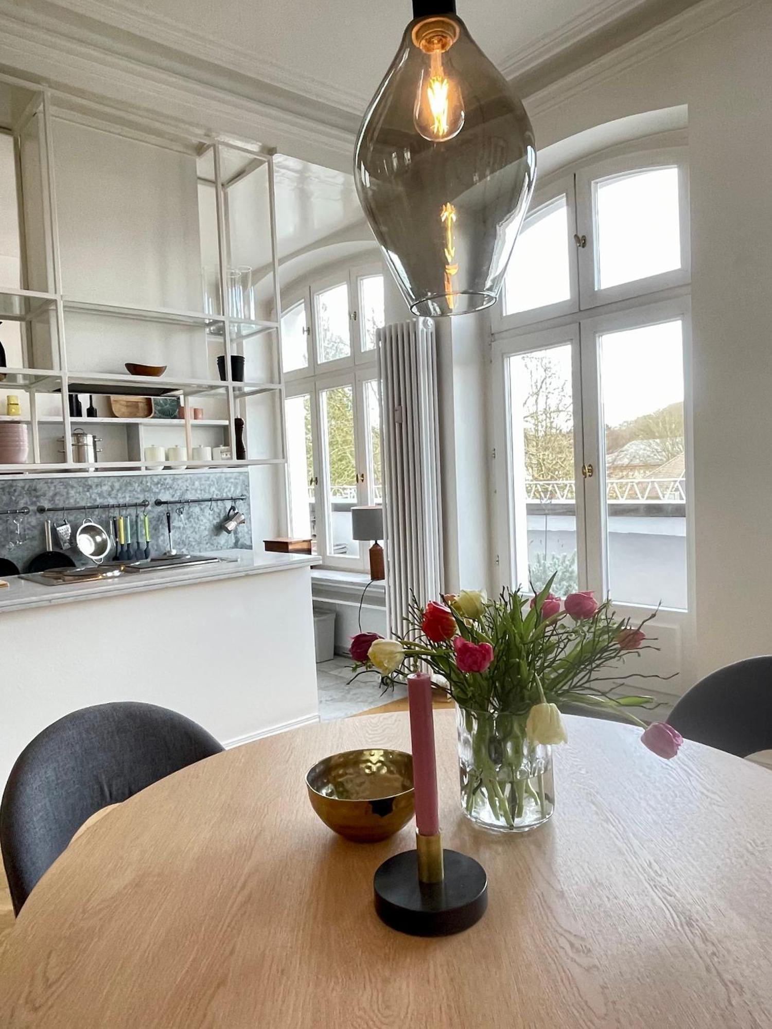 Helle Altbauwohnung Mit Balkon Im Briller Viertel Wuppertal Luaran gambar